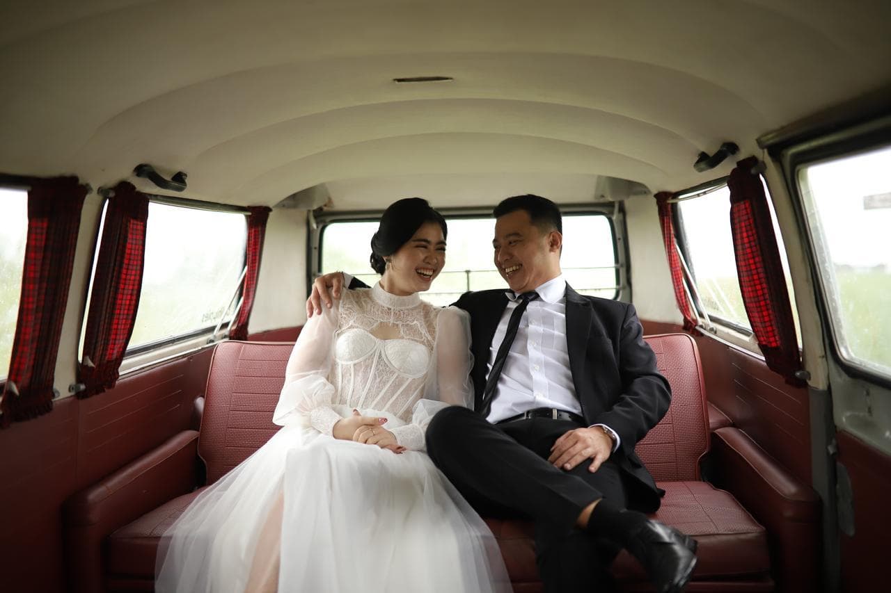 Bride wearing a white couture gown.